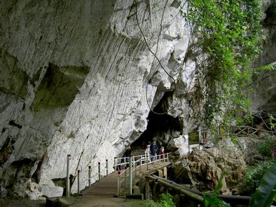 kelam cave